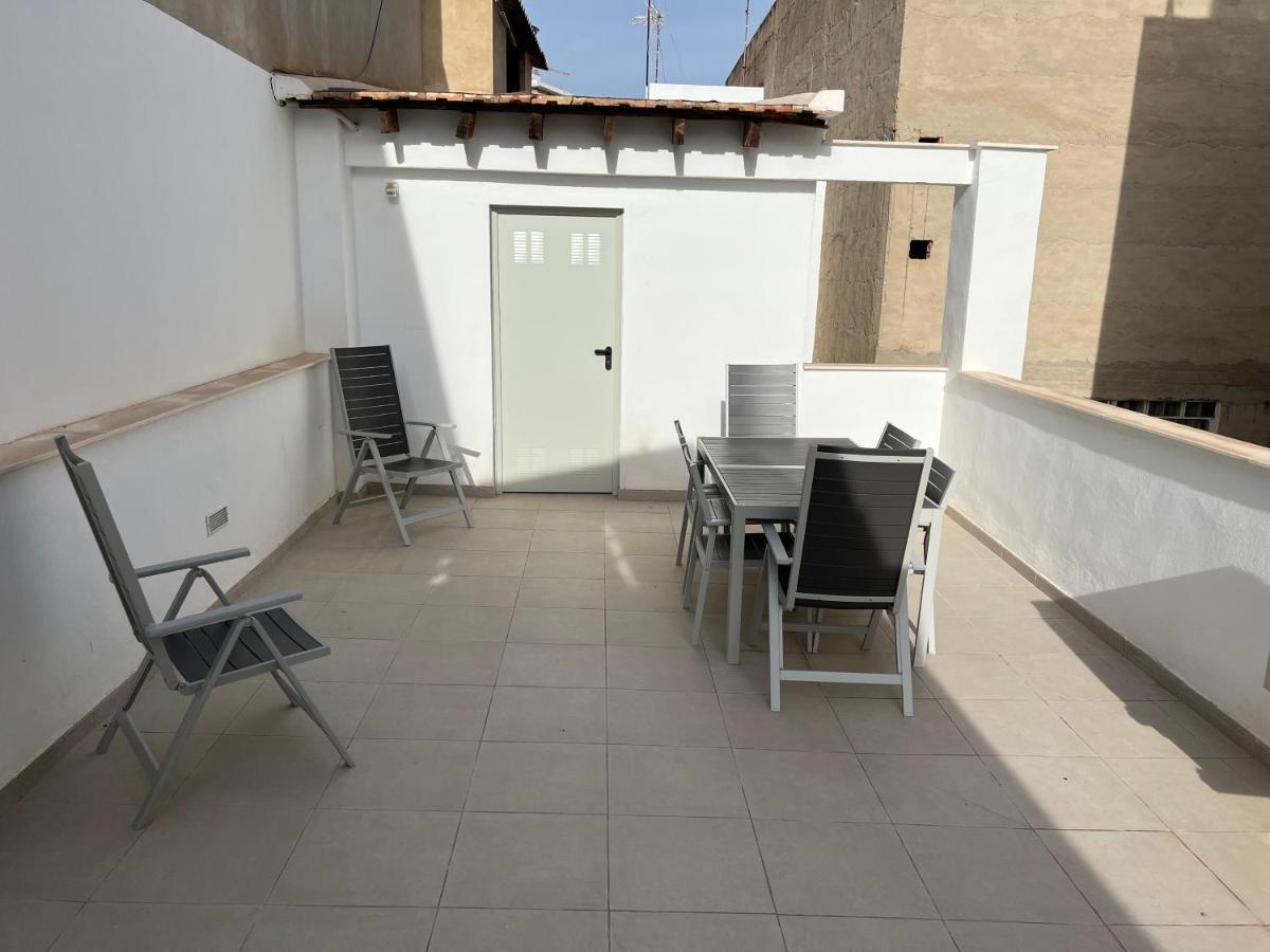 Alicante Residenca Plus Ultra Esterno foto