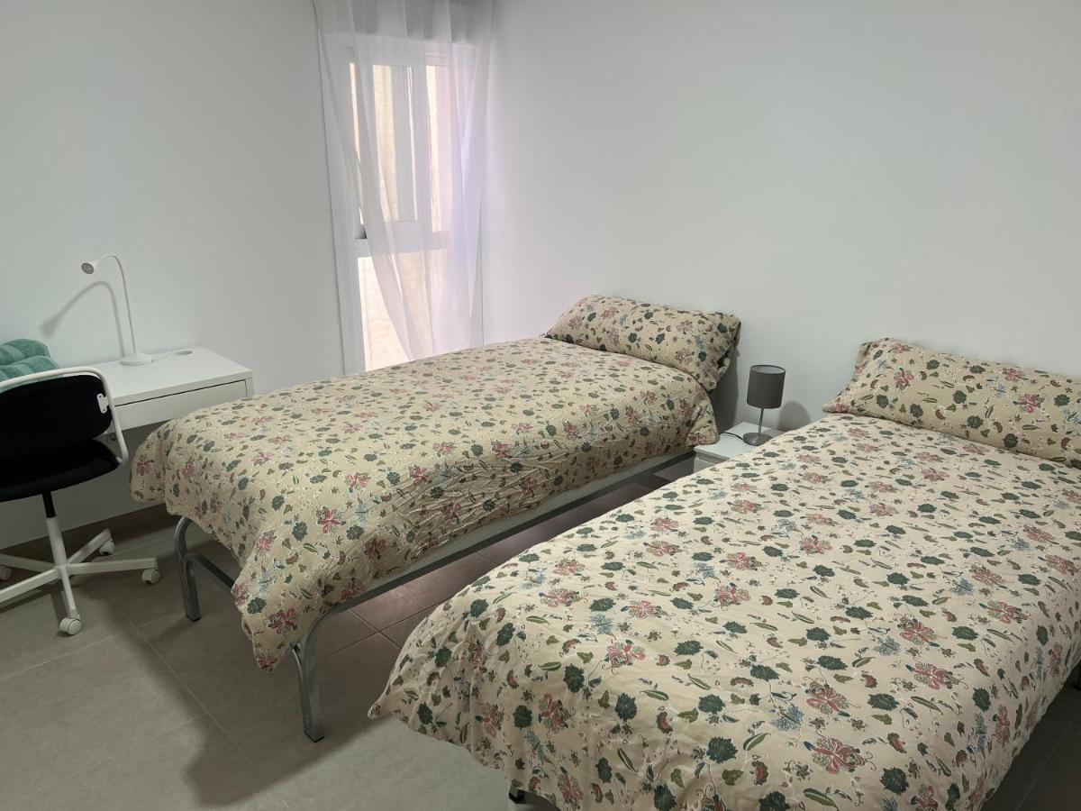 Alicante Residenca Plus Ultra Esterno foto