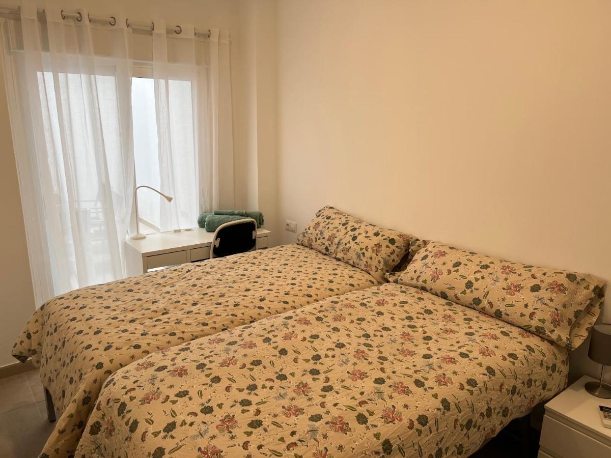 Alicante Residenca Plus Ultra Esterno foto