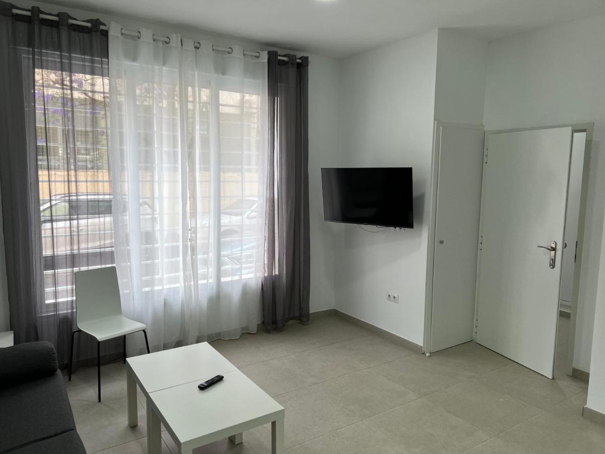 Alicante Residenca Plus Ultra Esterno foto