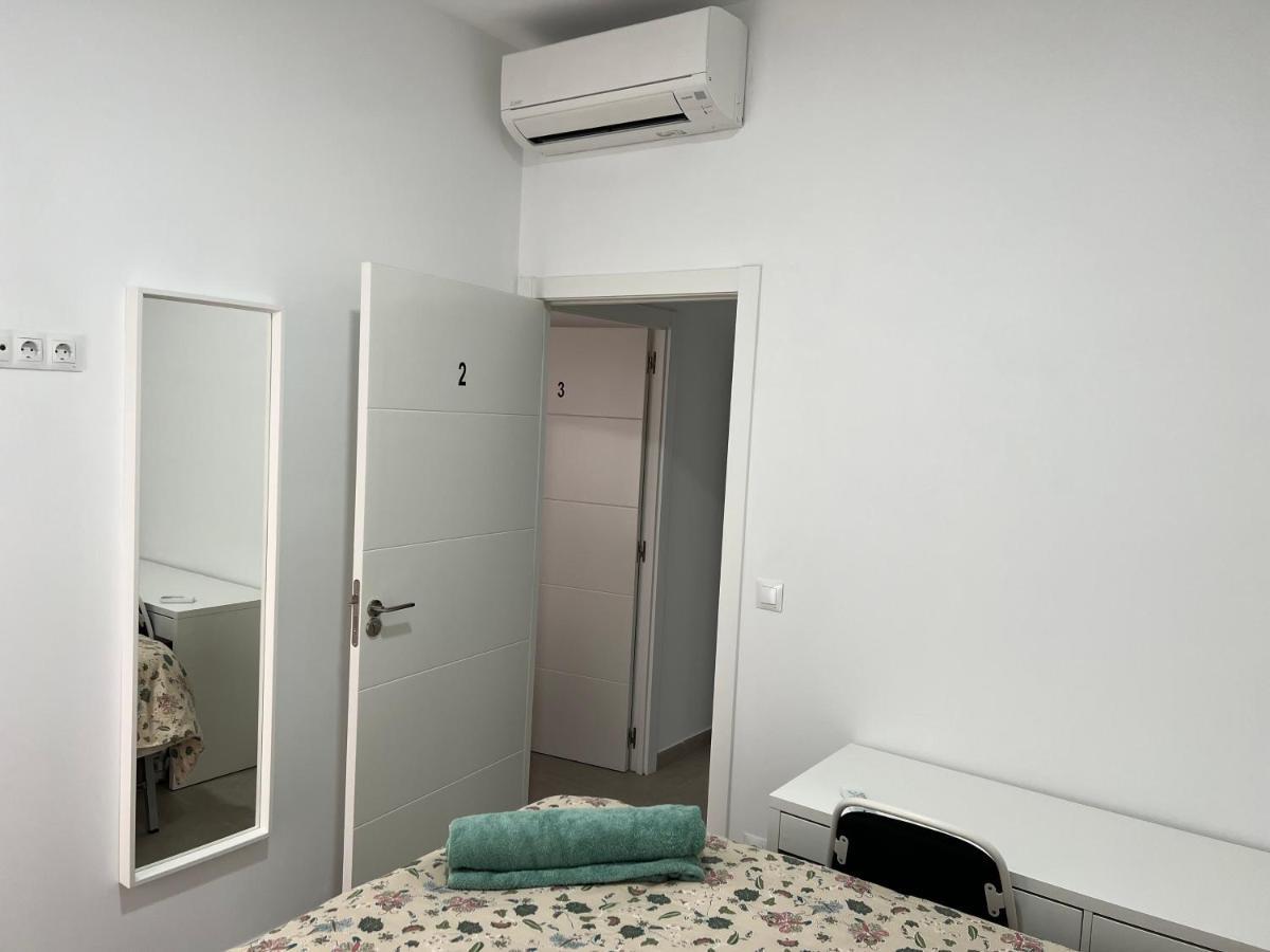 Alicante Residenca Plus Ultra Esterno foto
